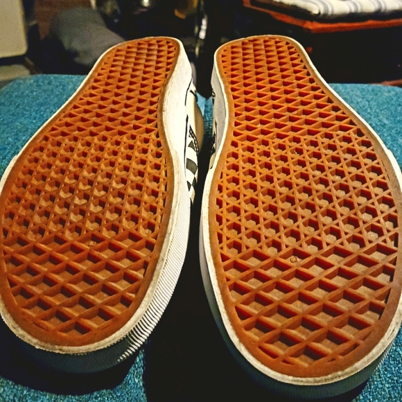 VANS-Size 10 - Picture 4 of 4
